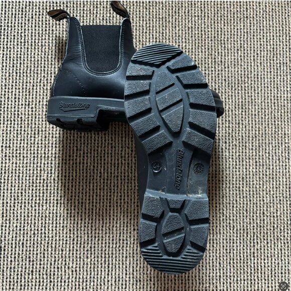 Blundstone Chelsea Boots Black Leather  sz 4 1/2  -(7 1/2 US) - Picture 9 of 11